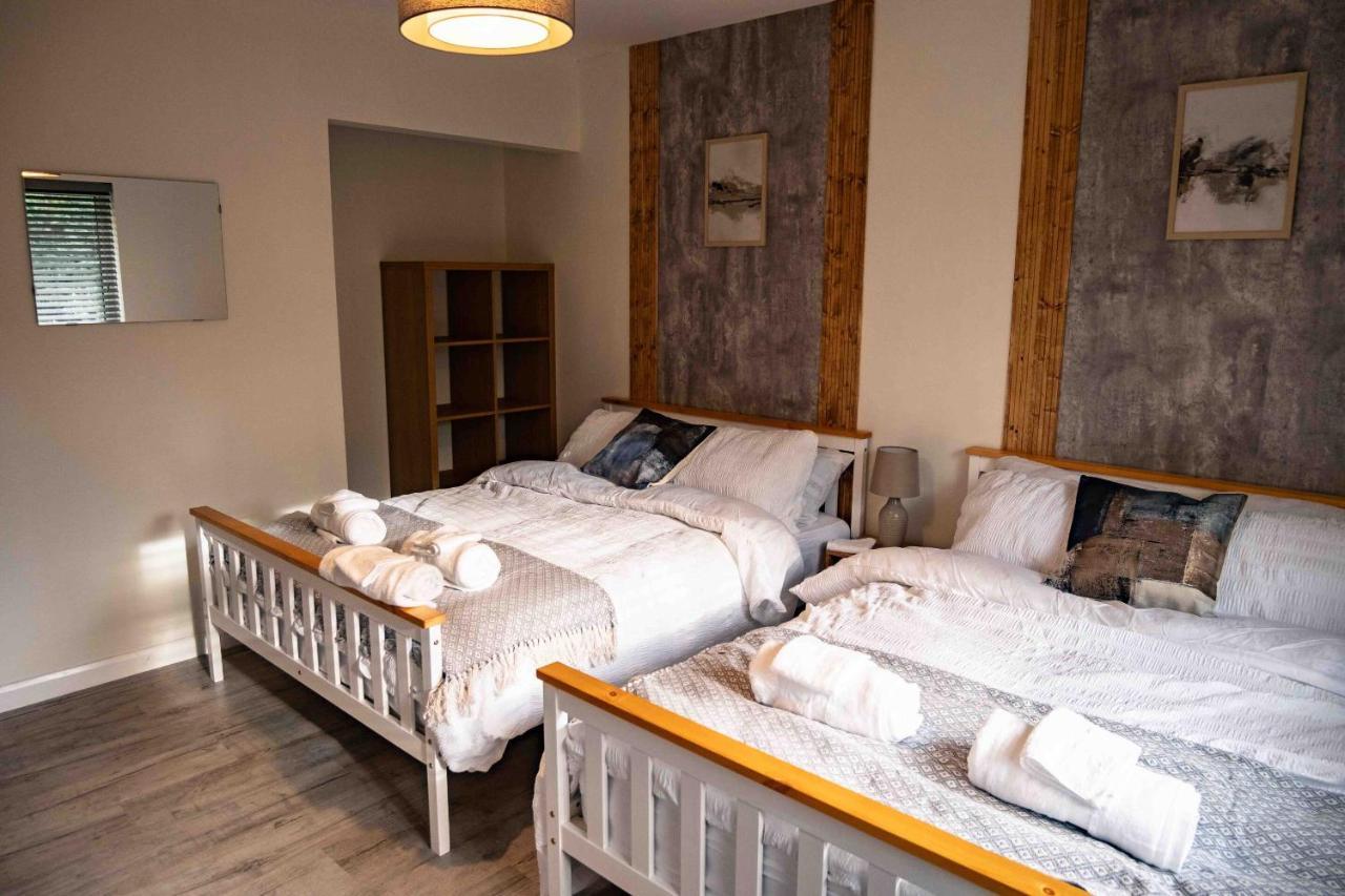 Cross Lane Cottage Pudsey Eksteriør billede